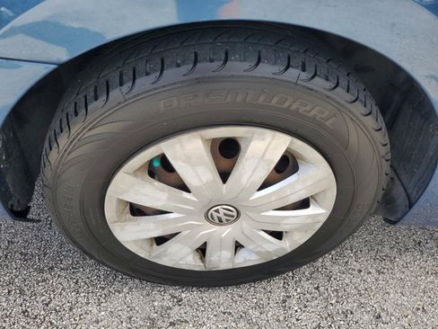 Used 2016 Volkswagen Jetta S image 9