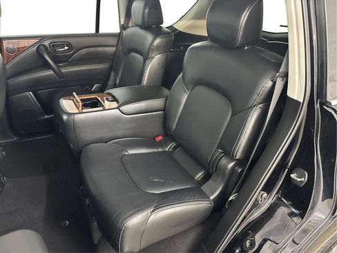 Used 2019 INFINITI QX80 Luxe AWD/4WD image 14