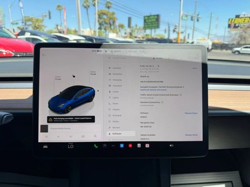 Used 2022 Tesla Model 3 Long Range AWD/4WD image 26