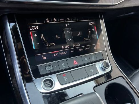 Used 2021 Audi Q8 Premium w/ Black Optic Package image 24