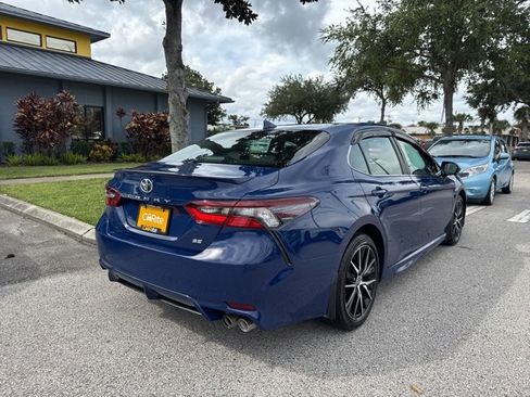 Used 2023 Toyota Camry SE image 7