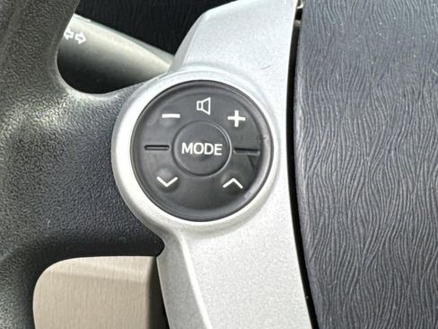 Used 2010 Toyota Prius Two image 22