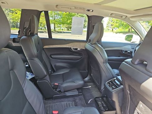 Used 2022 Volvo XC90 T6 Inscription w/ Advanced Package AWD/4WD image 15