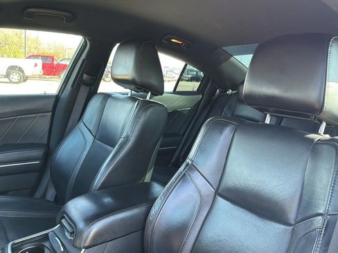 Used 2015 Dodge Charger SXT w/ Plus Group image 49
