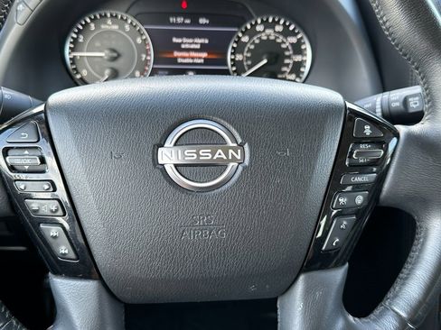 Used 2023 Nissan Armada SL w/ Captain's Chairs Package image 27