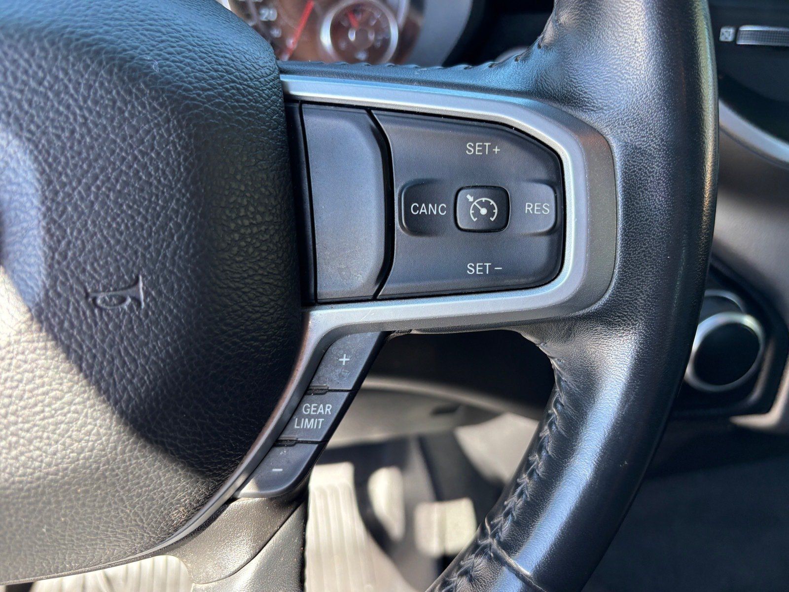 Used 2022 RAM 1500 Lone Star AWD/4WD image 23