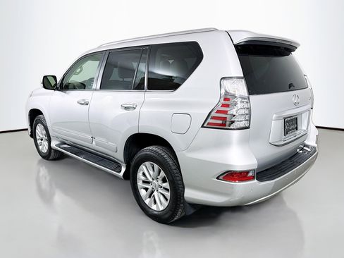 Used 2014 Lexus GX 460 image 5