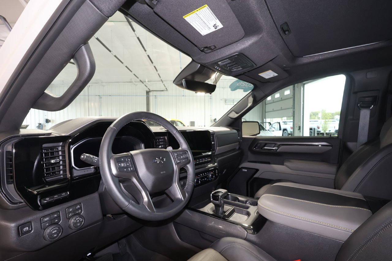 Certified 2026 Chevrolet Silverado 1500 ZR2 w/ LPO, Dark Essentials Package AWD/4WD image 9