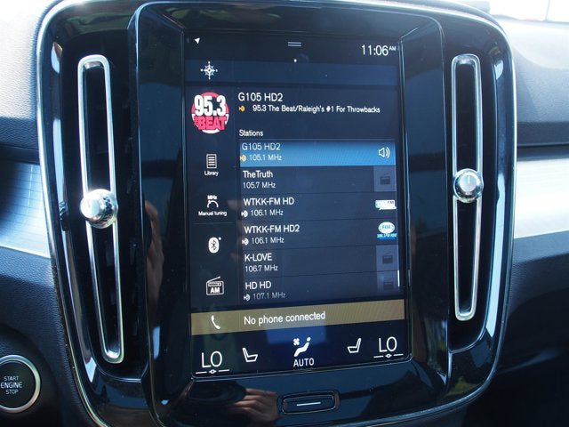 Used 2019 Volvo XC40 T5 Momentum AWD/4WD image 28