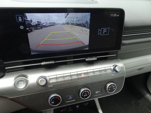 New 2026 Hyundai Kona SE AWD/4WD image 18