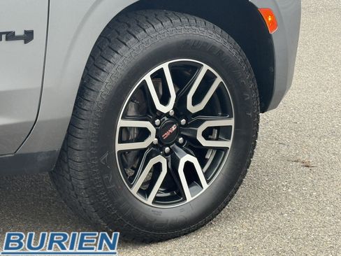 Used 2021 GMC Yukon AT4 image 28