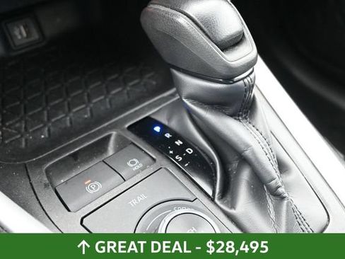 Used 2024 Toyota RAV4 LE AWD/4WD image 23