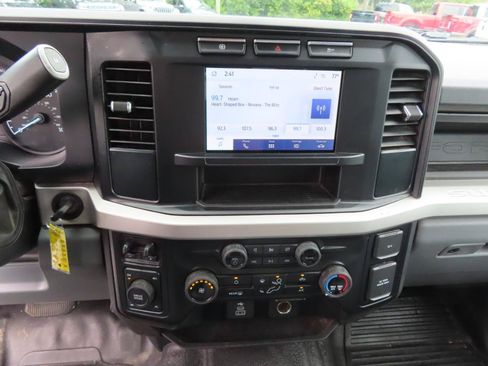 Used 2024 Ford F350 XL AWD/4WD image 35