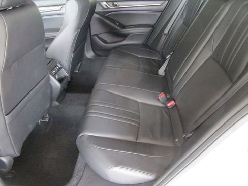 Used 2022 Honda Accord Sport Special Edition image 15