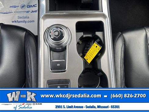 Used 2024 Ford Edge Titanium AWD/4WD image 37
