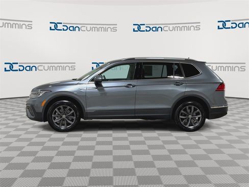 Used 2023 Volkswagen Tiguan SE image 5