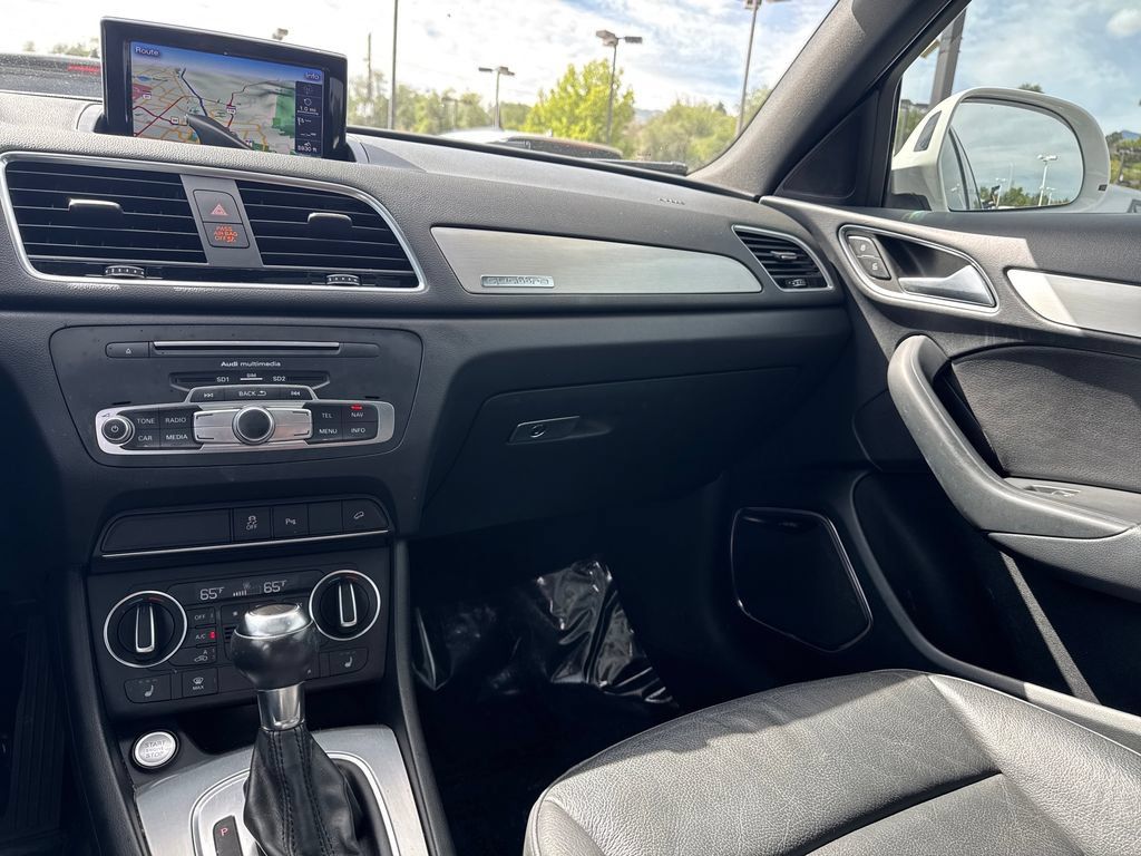 Used 2018 Audi Q3 2.0T Premium Plus AWD/4WD image 58