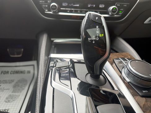 Used 2019 BMW 540i xDrive w/ M Sport Package AWD/4WD image 23