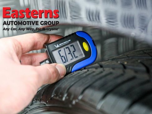 Used 2019 Lexus ES 350 w/ Premium Package image 26