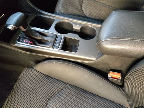 Used 2020 Kia Optima LX image 26