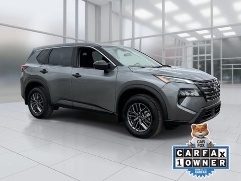 Certified 2026 Nissan Rogue S FWD image 8