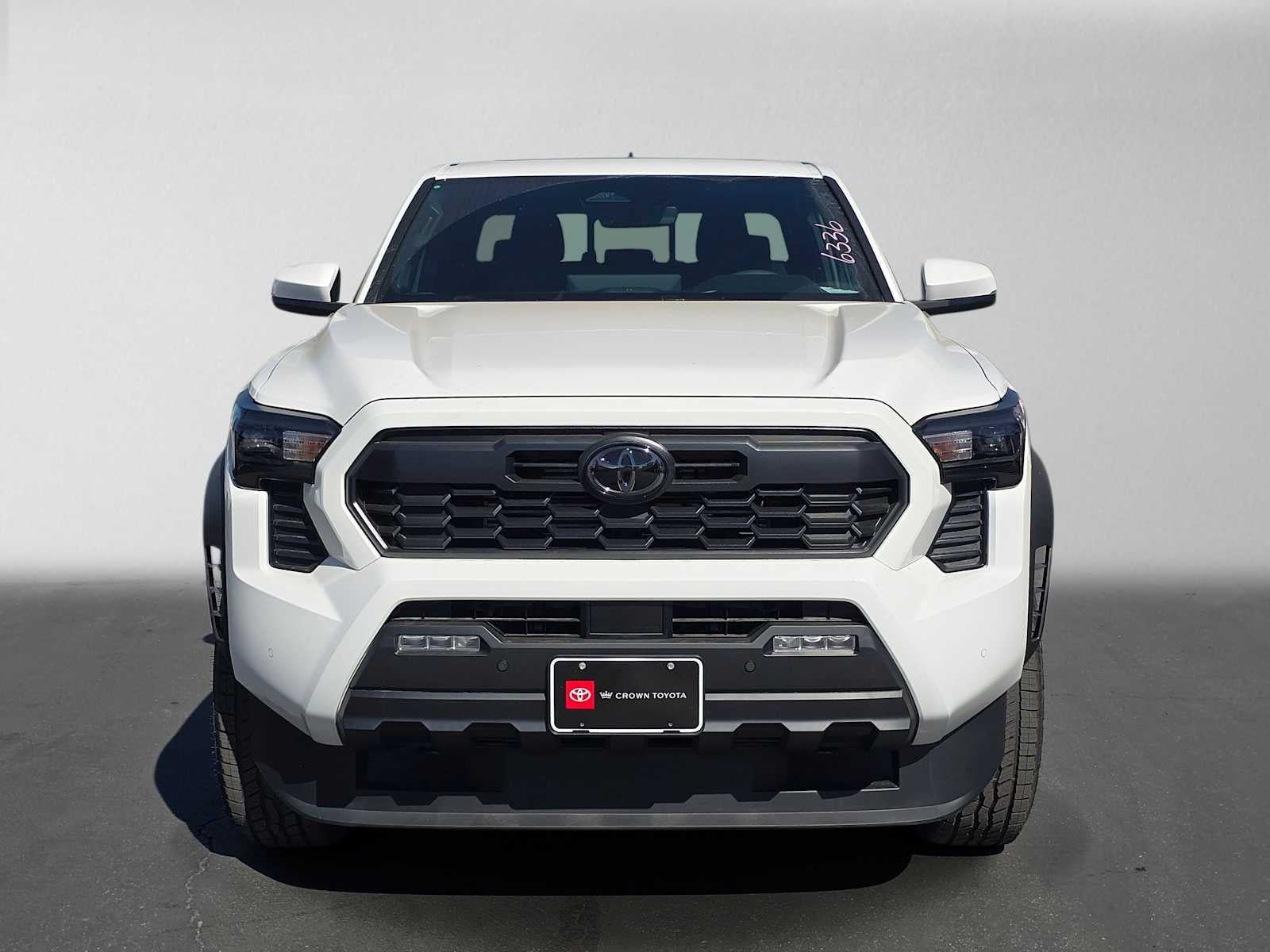 New 2026 Toyota Tacoma TRD Off-Road w/ TRD Off Road Upgrade Package AWD/4WD image 8