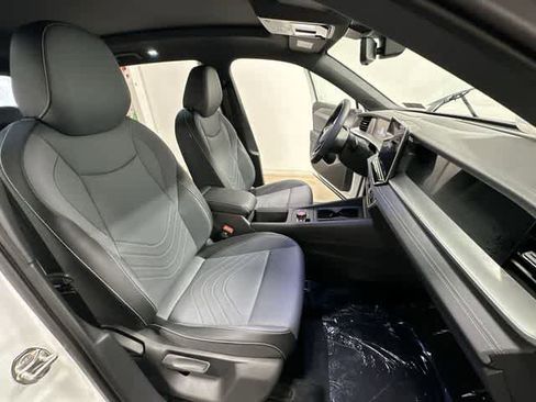 New 2026 Volkswagen Tiguan SE R-Line image 20