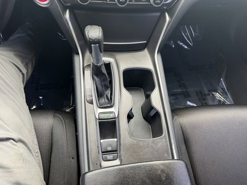 Used 2020 Honda Accord LX image 18