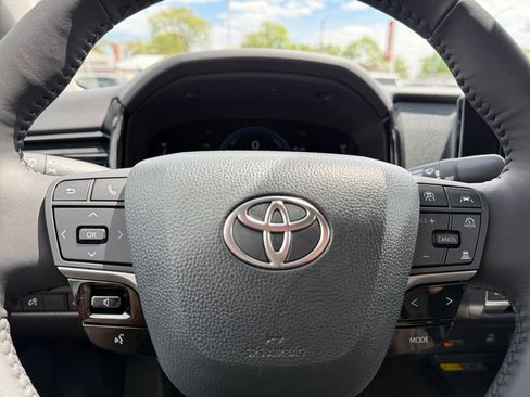 New 2026 Toyota Camry LE w/ Convenience Package FWD image 32