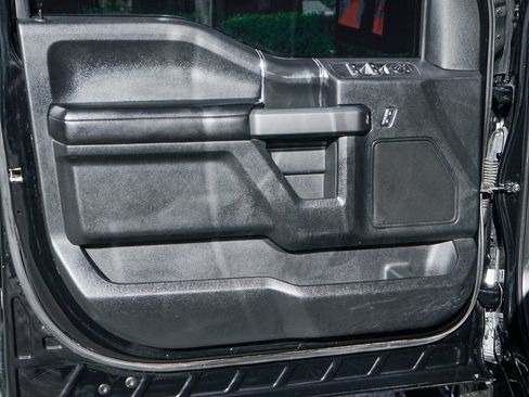 Used 2018 Ford F150 XLT w/ Equipment Group 302A Luxury image 15