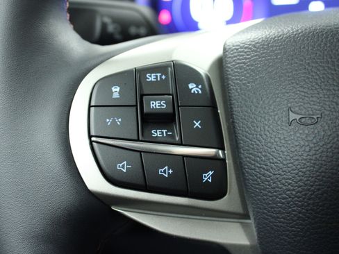 New 2026 Ford Explorer Active w/ Active Comfort Package image 21