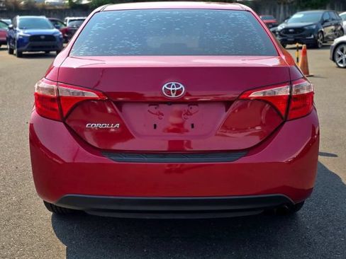 Used 2017 Toyota Corolla LE w/ Carpet Mat Package (TMS) FWD image 10