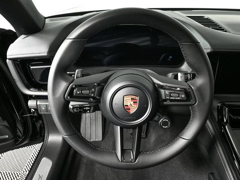 New 2026 Porsche Panamera image 9