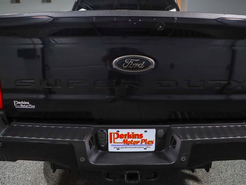 Used 2024 Ford F250 Lariat w/ Lariat Ultimate Package image 8