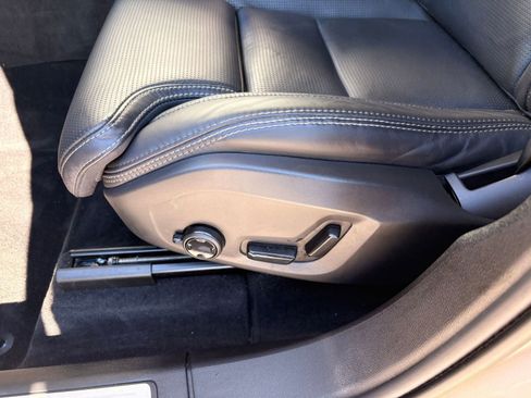 Certified 2023 Volvo XC60 B5 Ultimate image 14