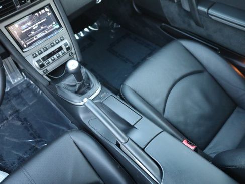 Used 2007 Porsche 911 Carrera RWD image 33