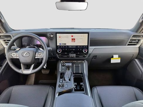 New 2026 Lexus GX 550 AWD/4WD image 17