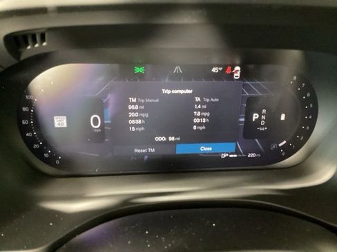 New 2026 Volvo XC60 B5 Plus w/ Protection Package Premier image 33