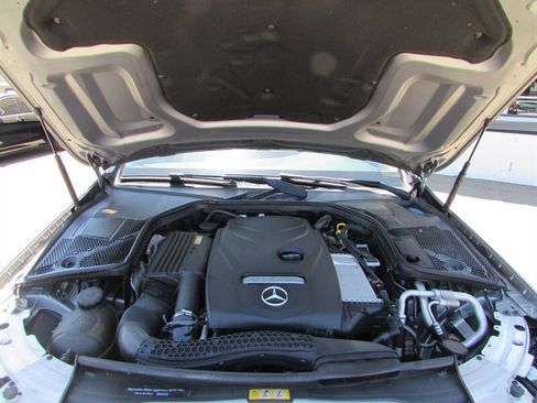 Used 2016 Mercedes-Benz C 300 Sedan image 25