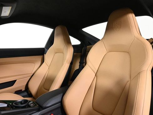 Used 2025 Porsche 911 GT3 image 5