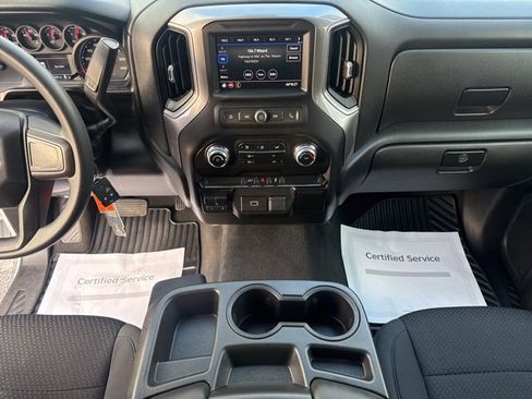 Used 2020 GMC Sierra 2500 4x4 Crew Cab w/ Convenience Package image 18