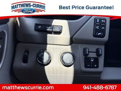 Used 2017 GMC Yukon Denali w/ Open Road Package image 26