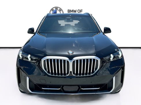 Certified 2024 BMW X5 sDrive40i w/ Parking Assistance Package RWD image 2