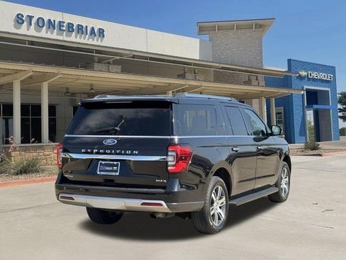 Used 2024 Ford Expedition Max Limited AWD/4WD image 5