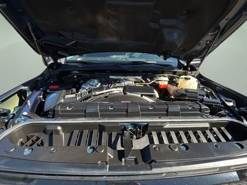 Used 2022 GMC Sierra 3500 Pro w/ Gooseneck/5TH Wheel Package image 30