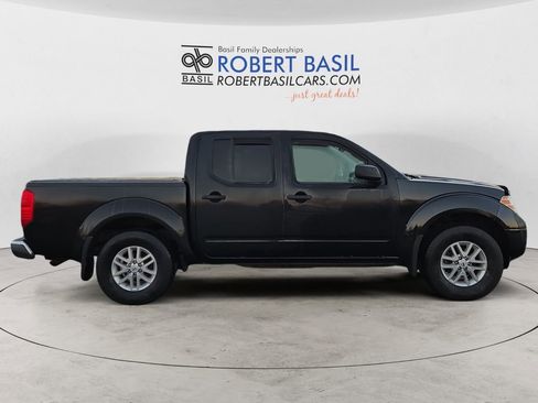 Used 2019 Nissan Frontier SV w/ Value Truck Package image 6