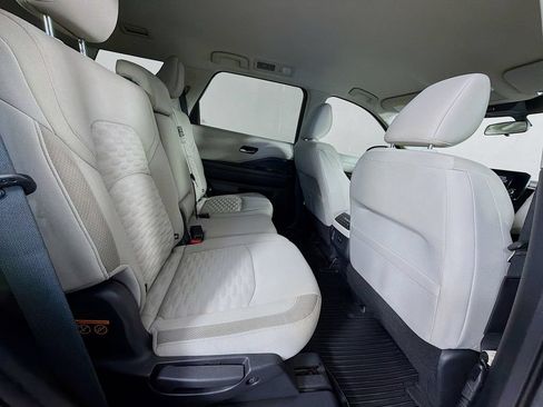Used 2022 Nissan Pathfinder SV w/ Cargo Package AWD/4WD image 27
