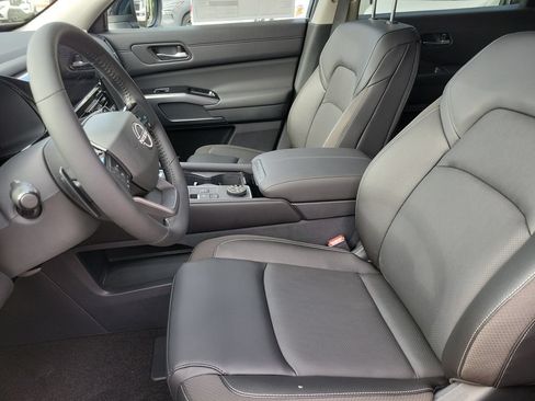 New 2026 Nissan Pathfinder SL AWD/4WD image 28