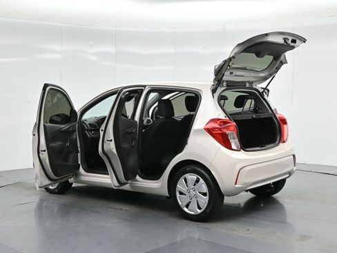 Used 2018 Chevrolet Spark LS image 33