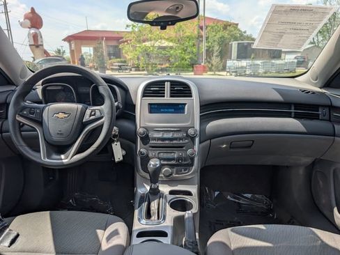 Used 2014 Chevrolet Malibu LS FWD image 16